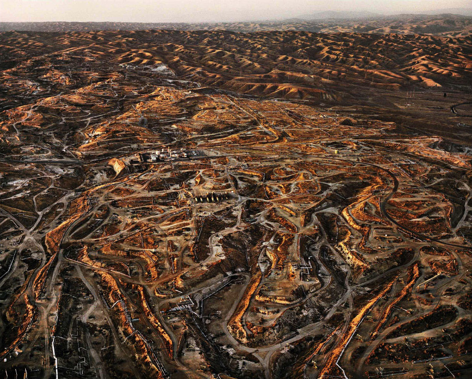 Oil Fields #27, Bakersfield California, 2004